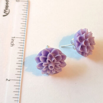 Lilac Purple Chrysanthemum Flower Stud Earrings - Image 3