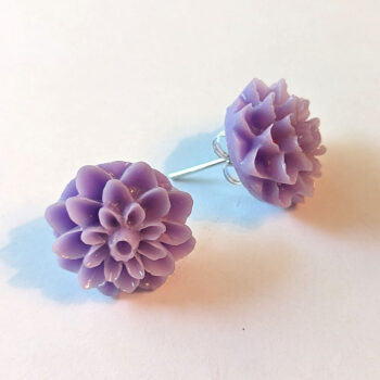 Lilac Purple Chrysanthemum Flower Stud Earrings