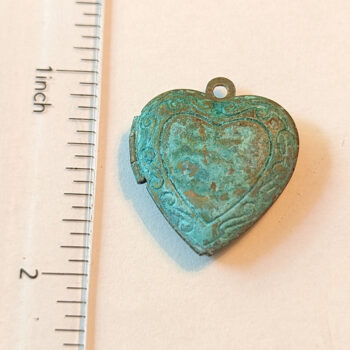 Heart Locket Pendant Antique Bronze Patina - Image 2