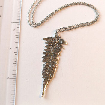 Antique Silver Large Long Leaf Vintage Style Necklace - Image 3