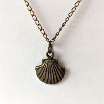 Antique Bronze Scallop Shell Vintage Style Necklace