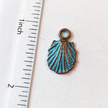 Scallop Shell Charm Patina - Image 2