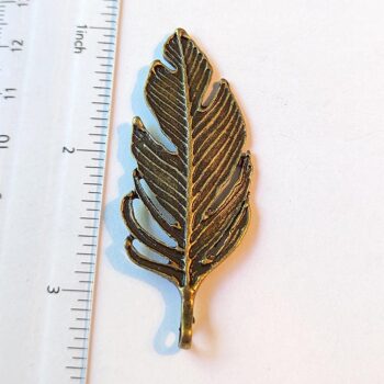 Large Leaf Pendant Antique Bronze - Image 2