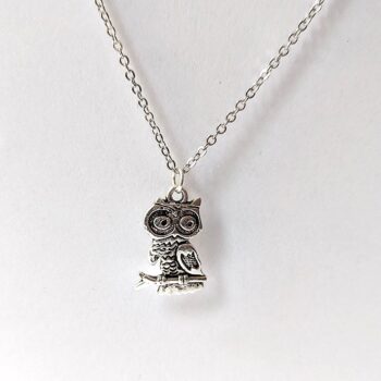 Antique Silver Owl Charm Vintage Style Necklace