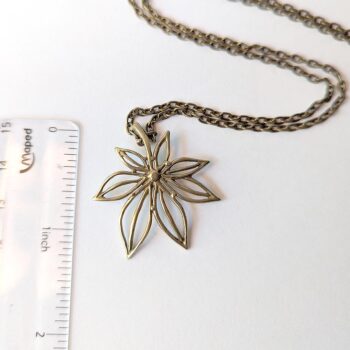 Antique Bronze Hollow Flower Vintage Style Necklace - Image 2