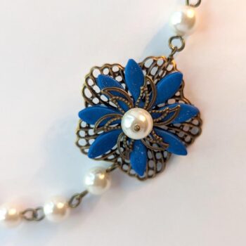 Antique Bronze Blue Flower White Glass Beads Floral Necklace - Image 3