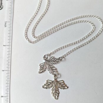 Silver Lightweight Filigree Connected Leaf Necklace - Image 2