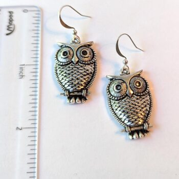 Antique Silver Owl Vintage Style Earrings - Image 2