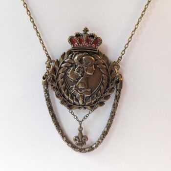 Antique Bronze Large Cameo Crown Vintage Style Necklace - Image 5