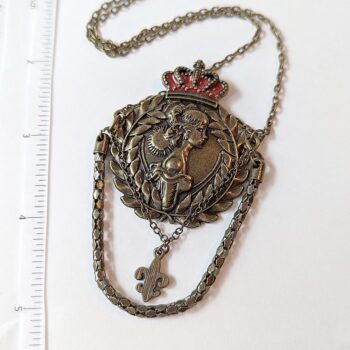 Antique Bronze Large Cameo Crown Vintage Style Necklace - Image 3