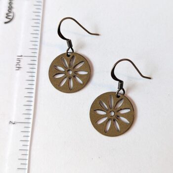 Daisy Disk Flower Charm Gold Style Earrings - Image 2