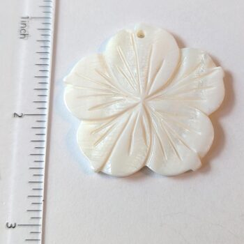 White Shell Mother of Pearl Hawaii Flower Pendant - Image 2