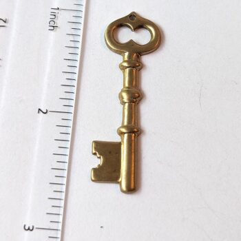 Key Pendant Gold - Image 2