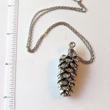 Antique Silver Large Pine Cone Vintage Style Necklace - Image 3