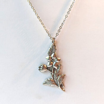 Antique Silver Flowers Vintage Style Necklace