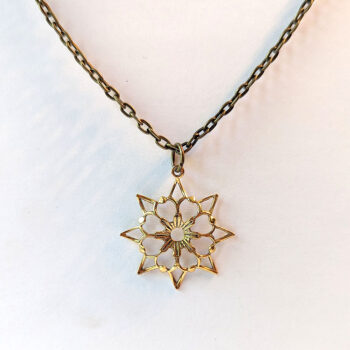 Antique Bronze Cutout Star Vintage Style Necklace