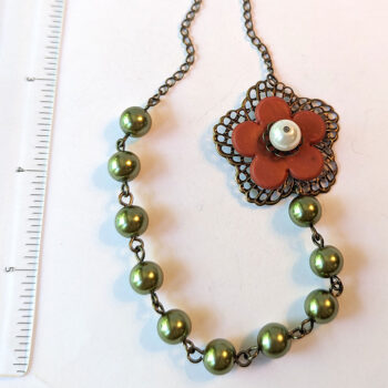 Antique Bronze Red Flower Green Glass Beads Floral Necklace - Image 2