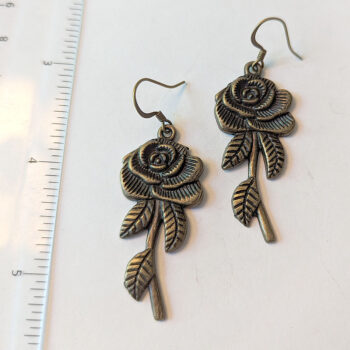 Antique Bronze Rose Flowers Vintage Style Earrings - Image 3