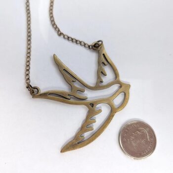 Antique Bronze Large Sparrow Bird Vintage Style Necklace - Image 2