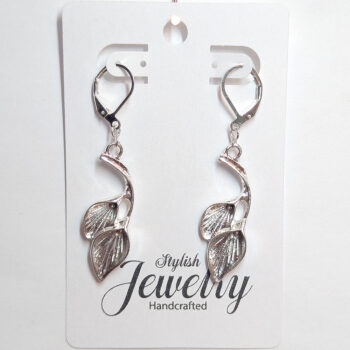 Silver Calla Lily Flower Earrings - Image 5