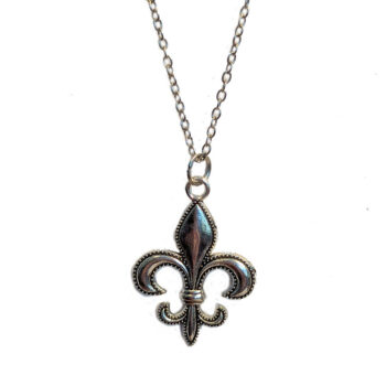 Antique Silver Fleur-de-lis Necklace