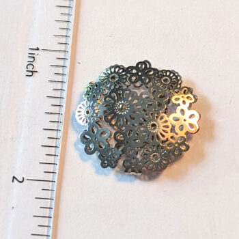 Multiple Cutout Flower Pendant Silver - Image 2