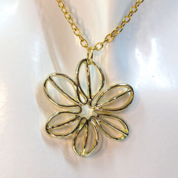 Hollow Flower Pendant Necklace Gold - Image 7