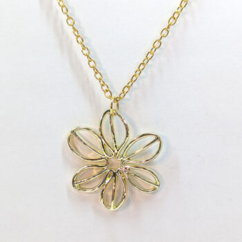 Hollow Flower Pendant Necklace Gold - Image 3