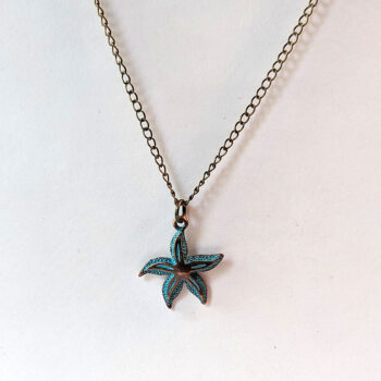 Antique Bronze Patina Curved Starfish Vintage Style Necklace - Image 4