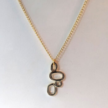 Irregular Ovals Modern Gold Necklace - Image 4