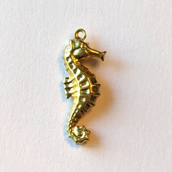 Seahorse Charm Gold - Image 3