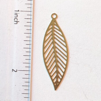 KC Gold Lightweight Filigree Veined Leaf Charm - Image 2