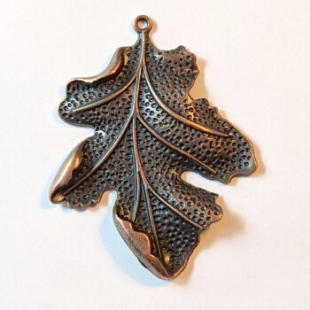 Large Detailed Veined Leaf Pendant Antique Copper