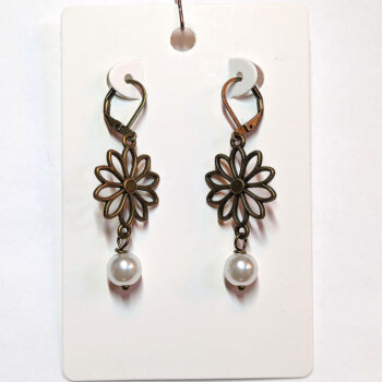 Antique Bronze Hollow Daisy Flower Earrings with Pearl - Image 4