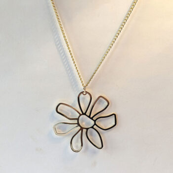 Large Irregular Shape Daisy Flower Gold Pendant Necklace - Image 4