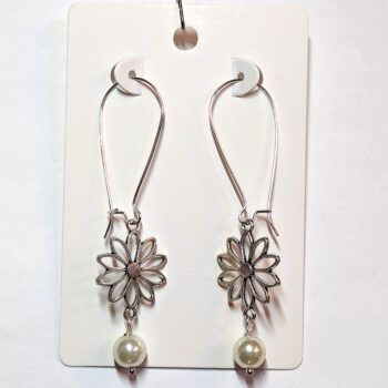 Antique Silver Hollow Daisy Flower Earrings with Pearl - Image 4