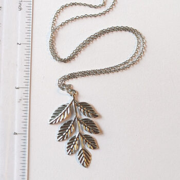 Leaf Branch Vintage Style Necklace Antique Silver - Image 2