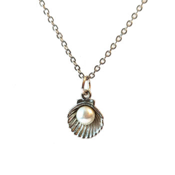 Antique Silver Scallop Shell With Pearl Necklace