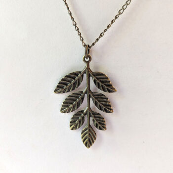 Leaf Branch Vintage Style Necklace Antique Bronze - Image 4