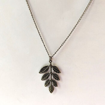 Leaf Branch Vintage Style Necklace Antique Bronze - Image 3