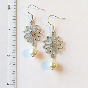 Antique Silver Hollow Daisy Flower Earrings with Pearl - Image 2