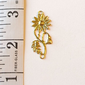 Stainless Steel Filigree Daisy Flower With Stem Connector Gold - Image 2