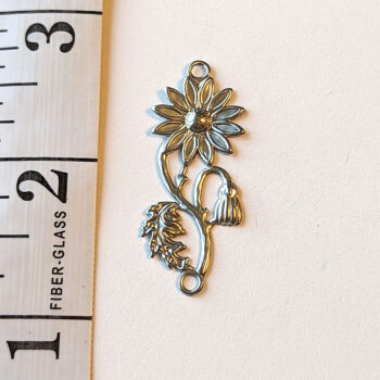 Stainless Steel Filigree Daisy Flower With Stem Connector Silver - Image 2