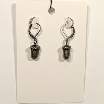 Antique Bronze Acorn Vintage Style Earrings - Image 4