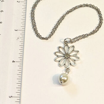 Antique Silver Hollow Daisy Flower With Pearl Necklace - Image 3