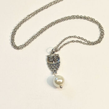 Antique Silver Small Owl With Pearl Necklace - Image 2