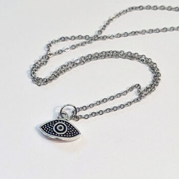 Antique Silver Oval Egyptian Eye of Horus Necklace - Image 2