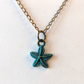 Antique Bronze Patina Starfish Sea life Vintage Style Necklace