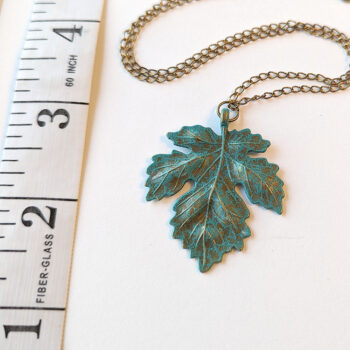 Antique Bronze Patina Large Maple Leaf Vintage Style Necklace - Image 3