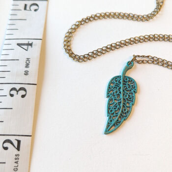 Antique Bronze Patina Hollow Leaf Vintage Style Necklace - Image 3